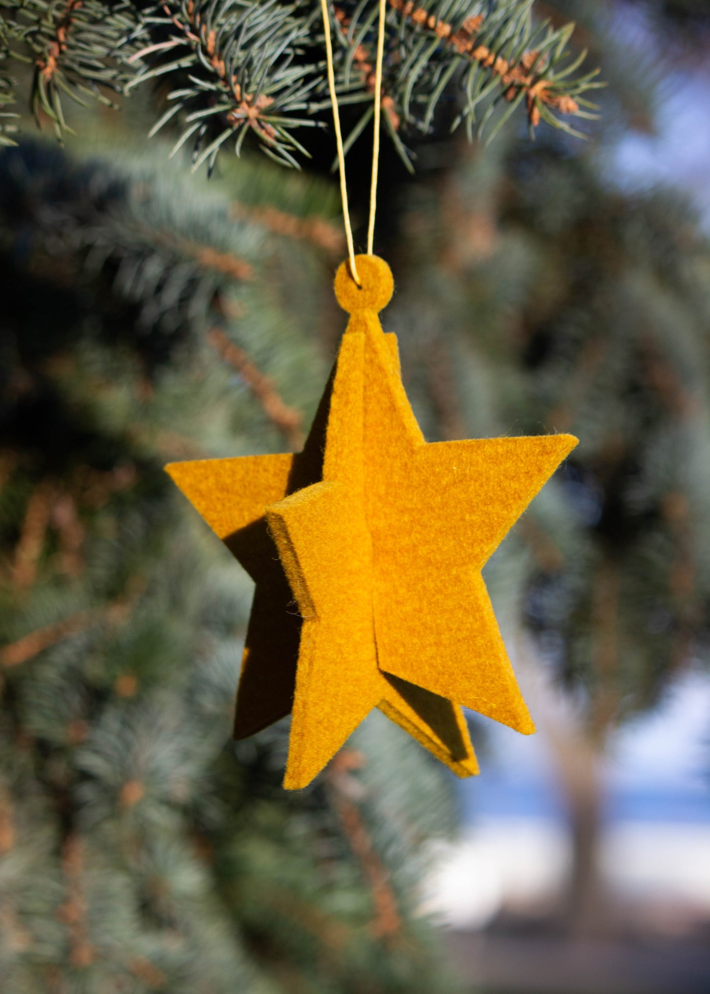 Ocker Star Felt Ornament