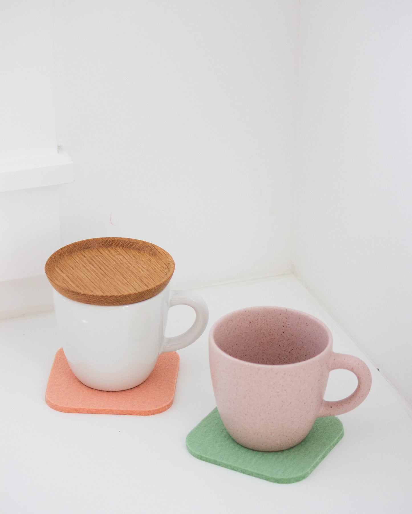 Koralle Rounded Square Felt Coaster